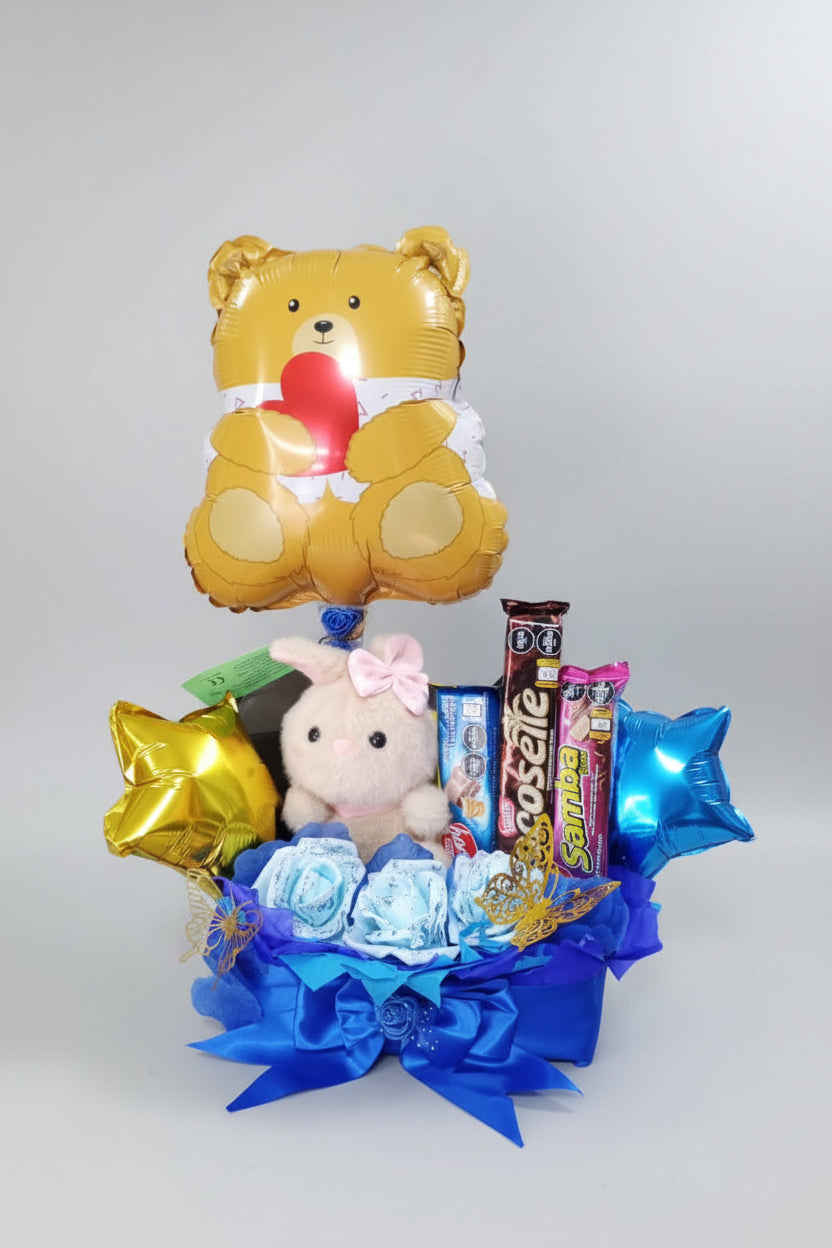 Caja Azul con Peluche, Globos y Golosinas 🐰💙